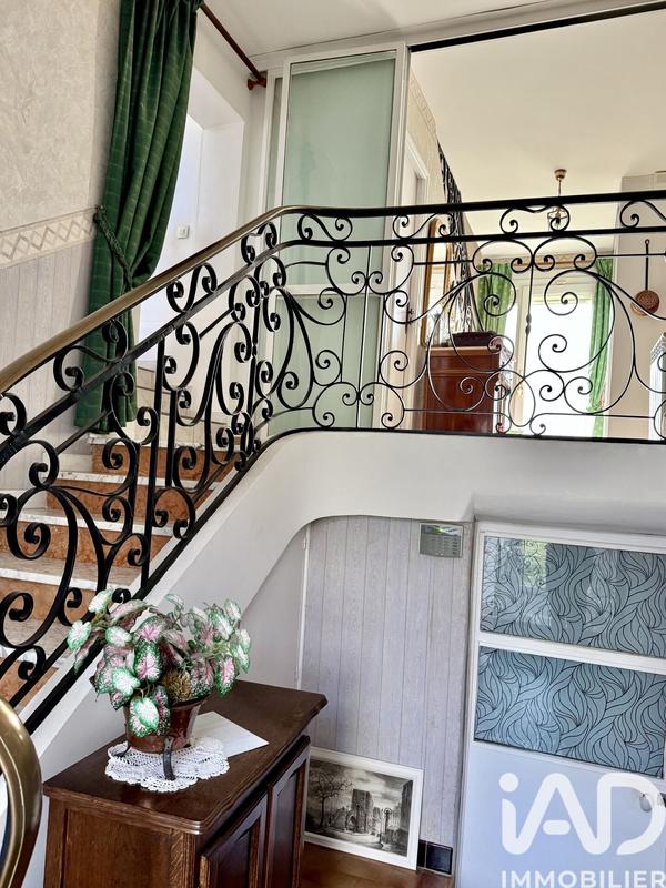 Maison - 175 m² - 8 pièces