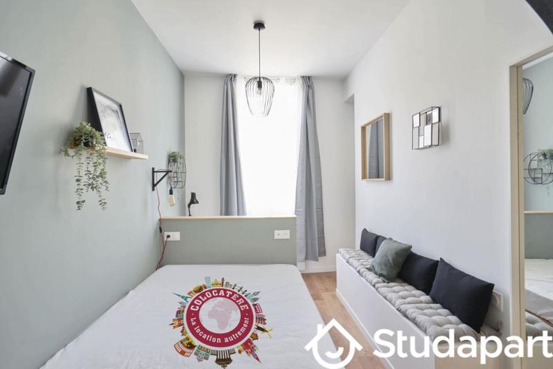 Chambre - 11 m² - 1 pièce