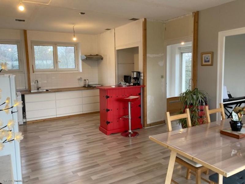 Demeure - 205 m² - 6 pièces