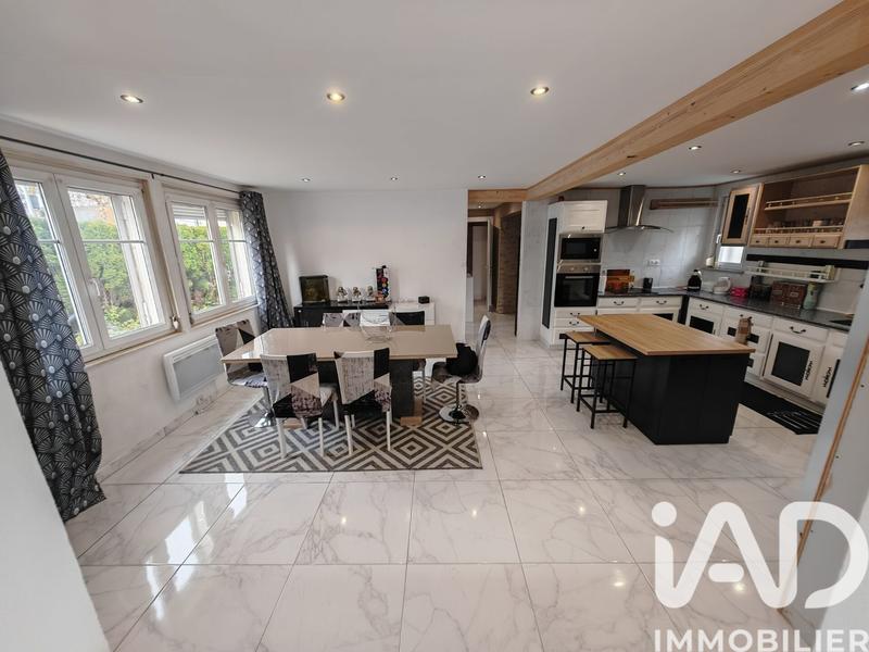 Maison - 83 m² - 4 pièces