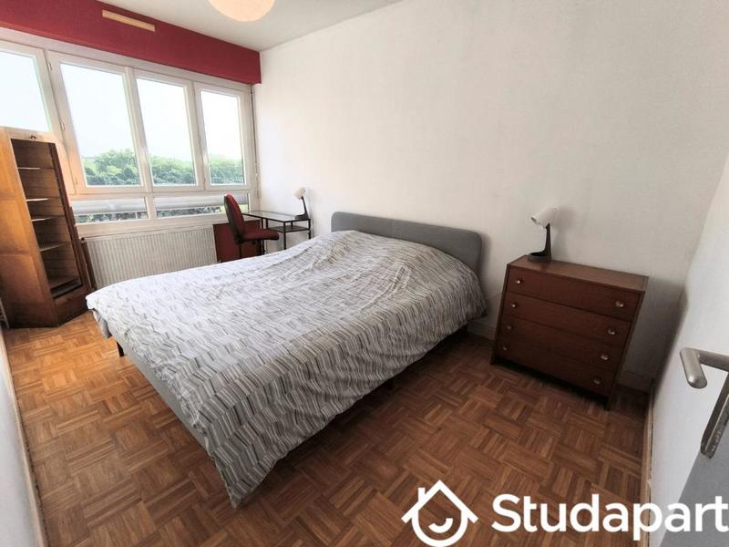 Appartement - 77 m² - 4 pièces
