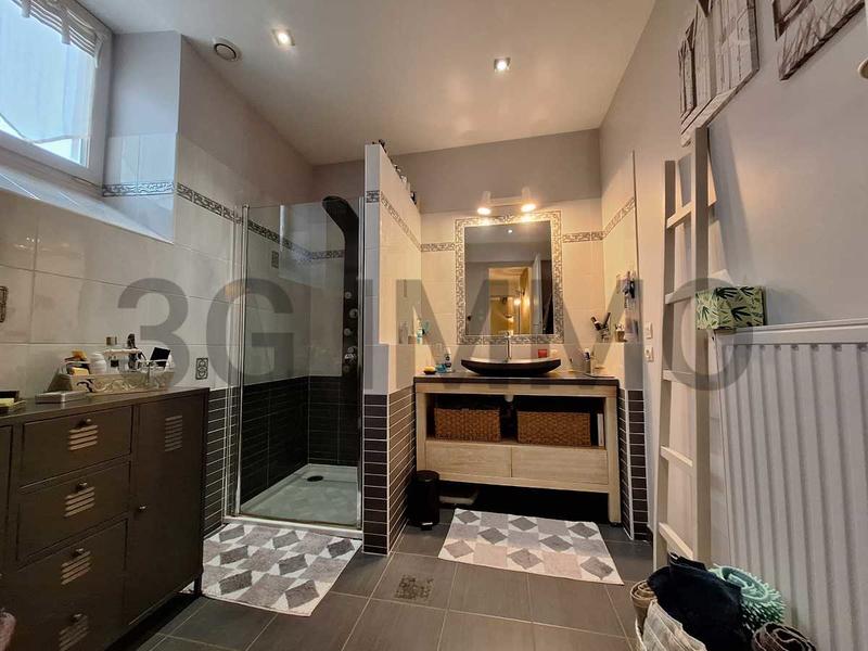 Maison de ville - 167 m² - 8 pièces