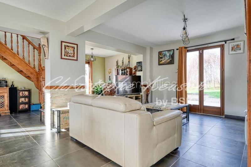 Maison - 180 m² - 7 pièces