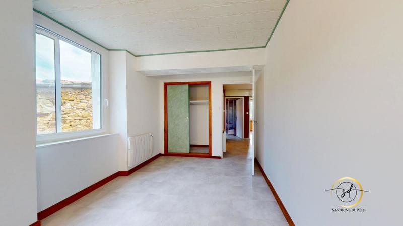 Maison - 107 m² - 5 pièces