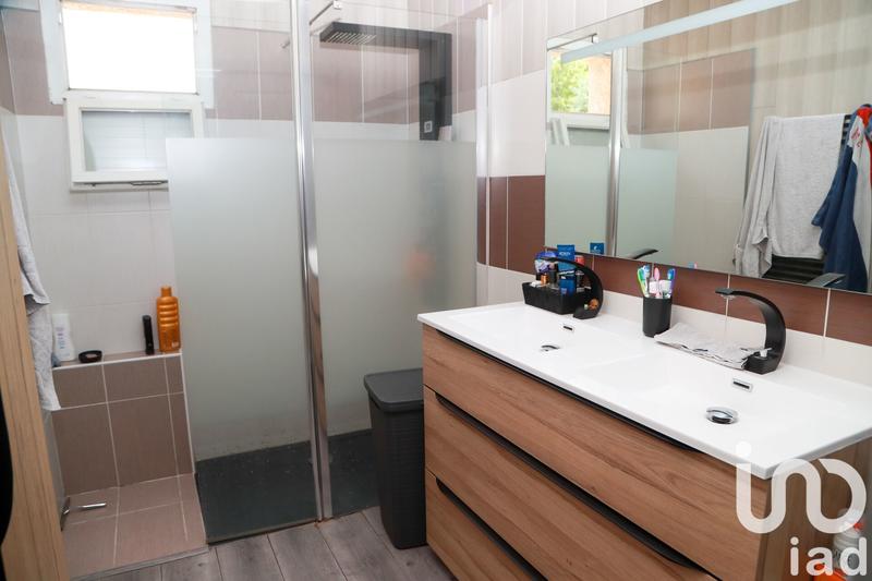 Maison - 99 m² - 4 pièces