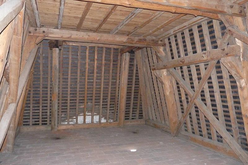 Château - 3 000 m² - 50 pièces