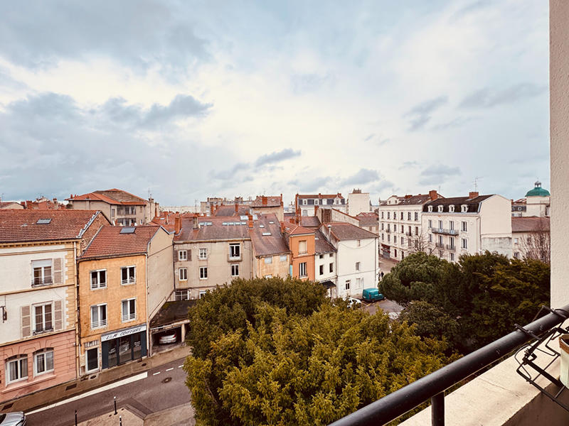 Appartement - 146 m² - 6 pièces