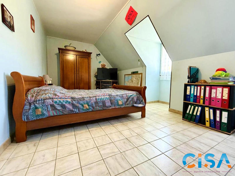 Maison traditionnelle - 125 m² - 6 pièces