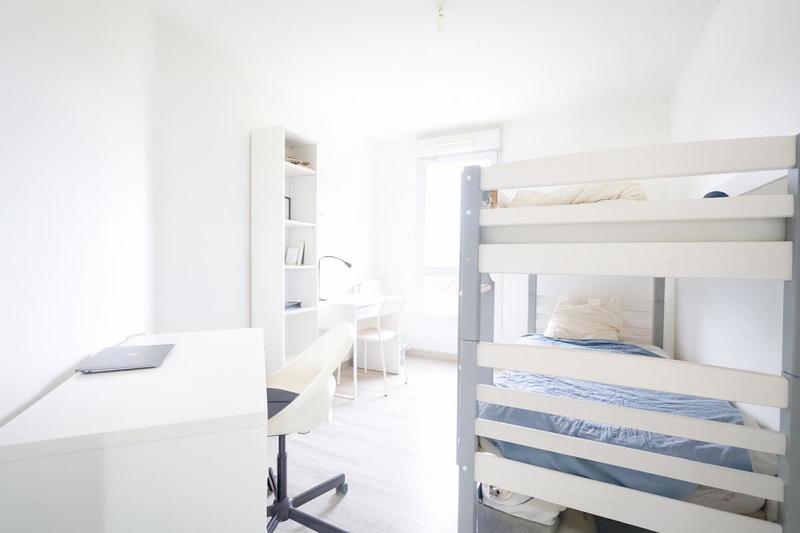 Appartement - 75 m² - 4 pièces