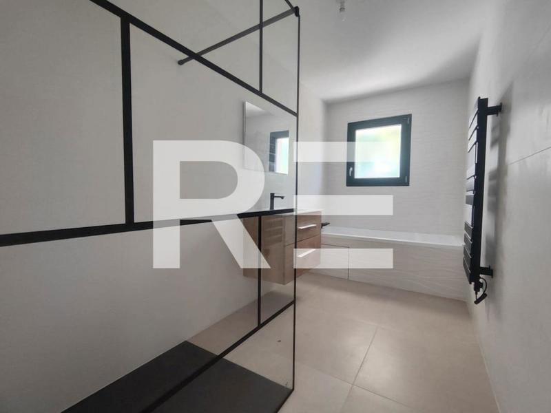 Maison - 117 m² - 4 pièces