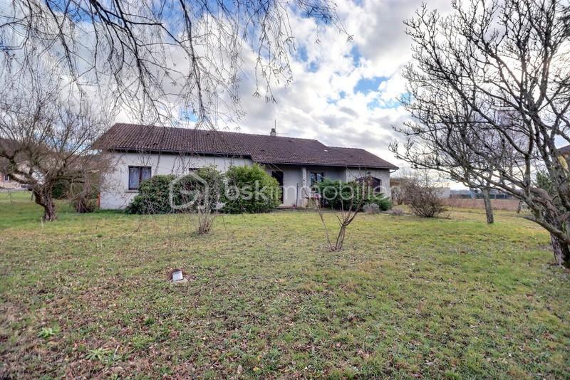 Maison traditionnelle - 128 m² - 6 pièces