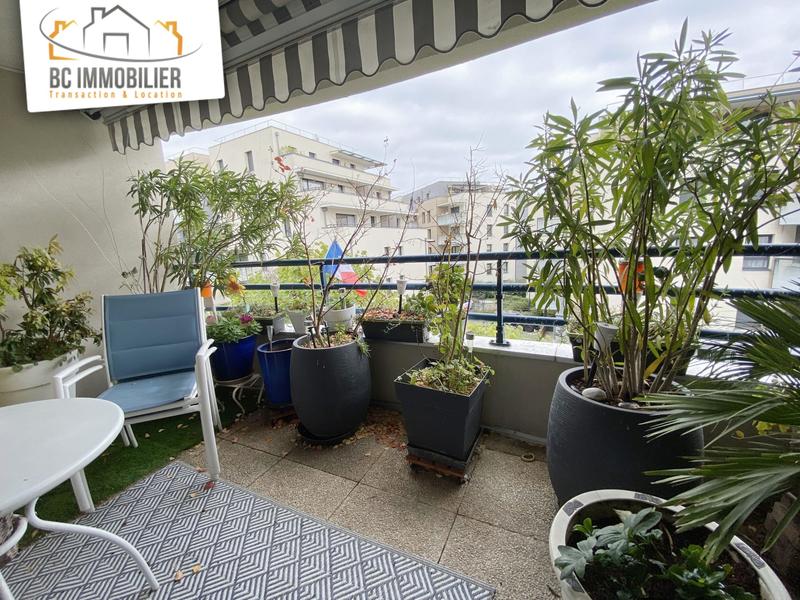 Appartement - 61 m² - 2 pièces