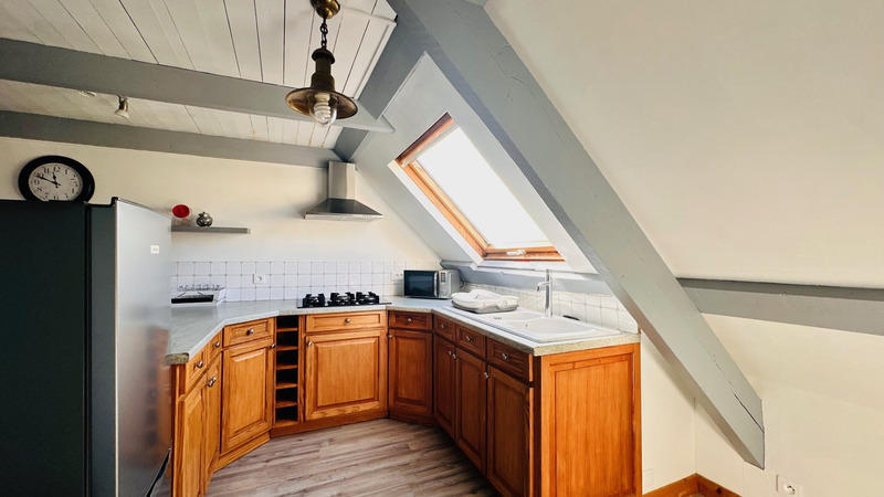 Maison - 200 m² - 10 pièces