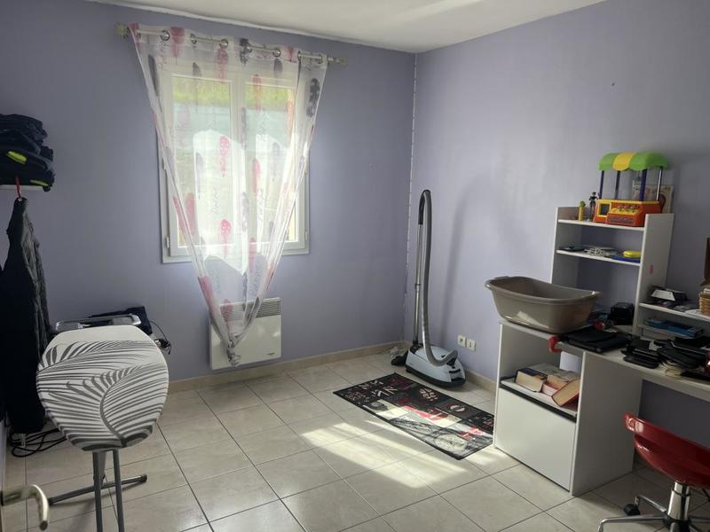 Propriété - 90 m² - 4 pièces