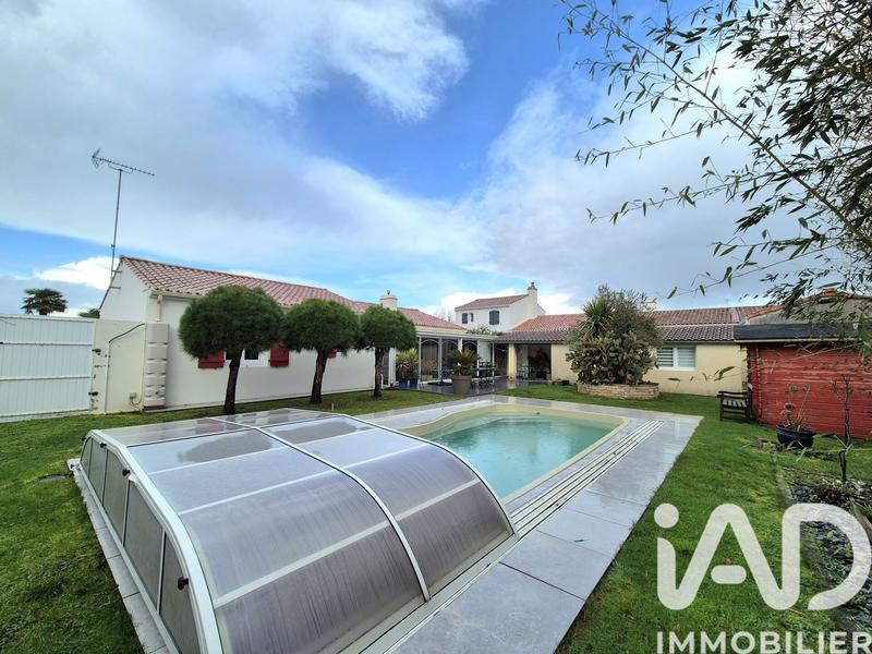 Maison - 110 m² - 5 pièces