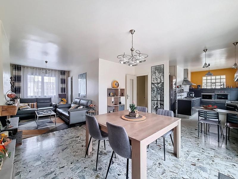 Maison - 125 m² - 6 pièces