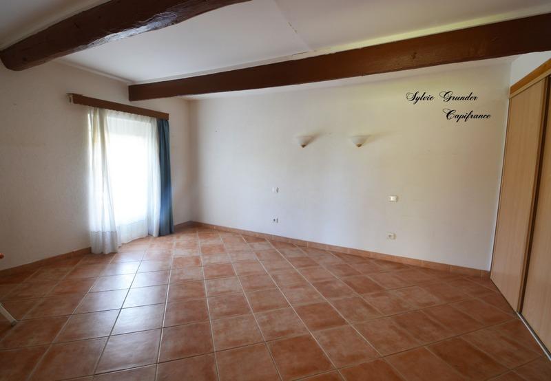 Mas - 455 m² - 15 pièces