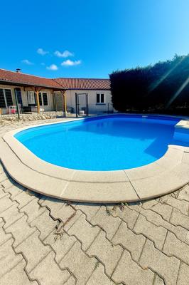 Maison - 140 m² - 6 pièces