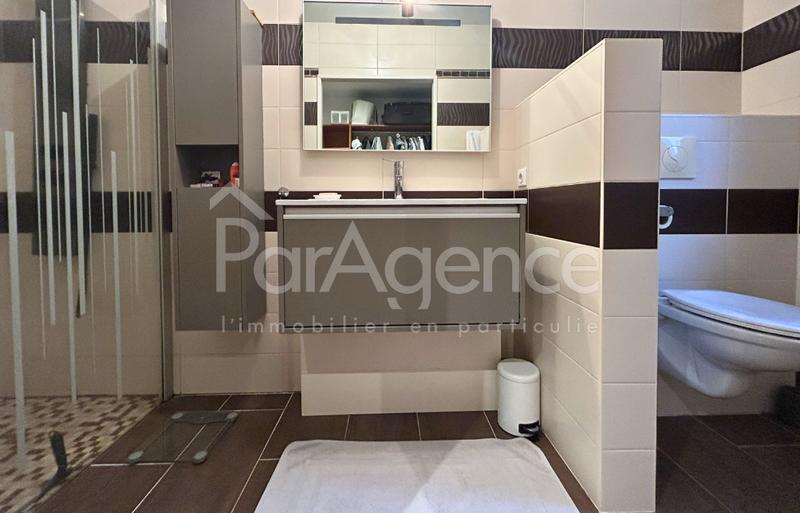 Maison - 158 m² - 4 pièces