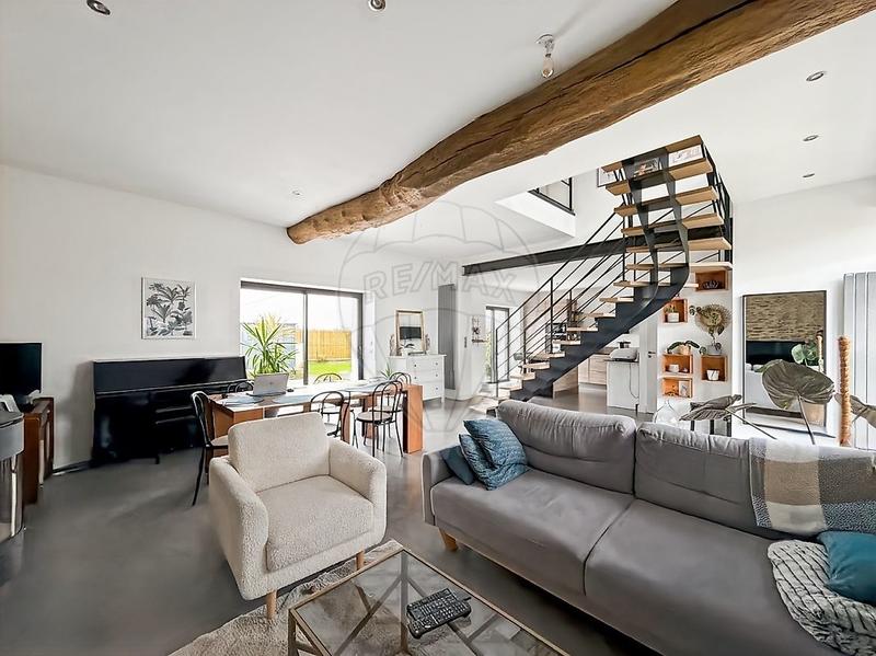 Maison - 115 m² - 4 pièces