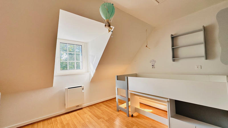 Maison - 153 m² - 8 pièces