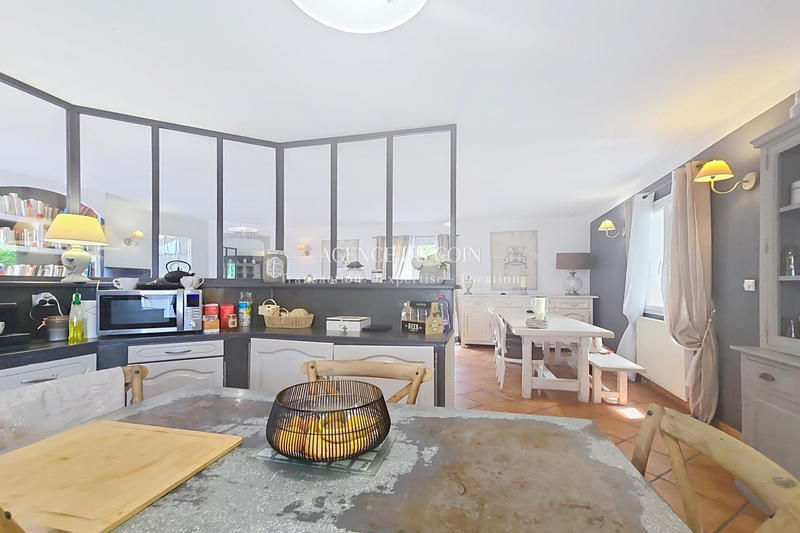 Maison - 105 m² - 5 pièces