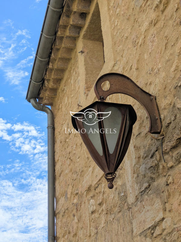 Maison ancienne - 259 m² - 10 pièces