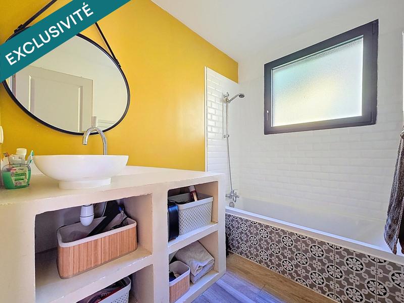 Villa - 100 m² - 4 pièces