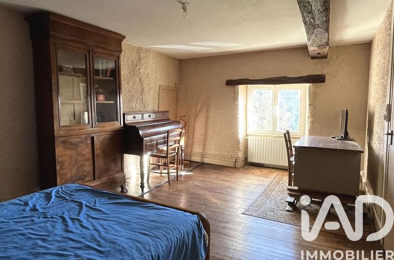 Maison - 203 m² - 7 pièces