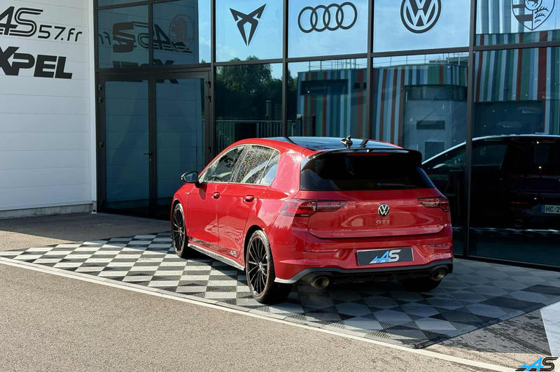 Volkswagen Golf VIII Gti Clubsport 300ch Dsg7 hk Akrapovic Pas de Malus