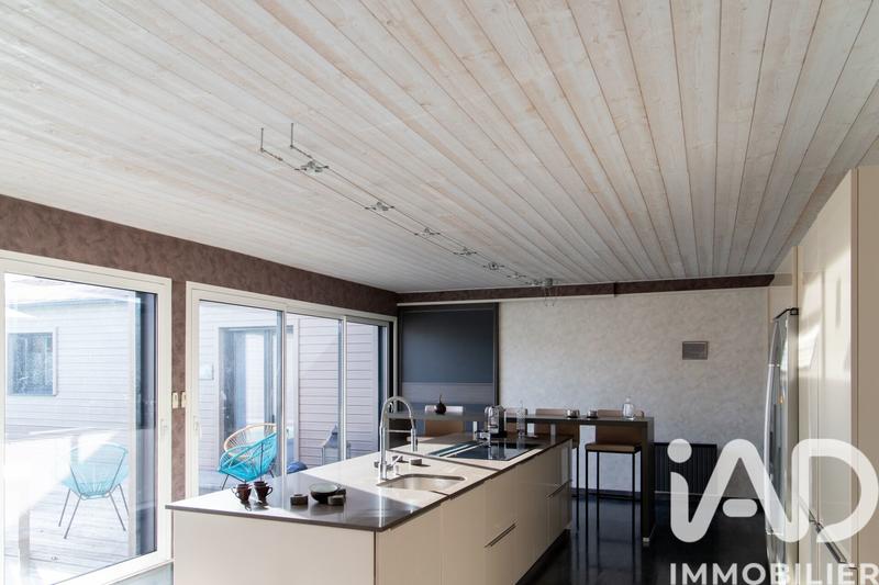 Maison - 206 m² - 5 pièces