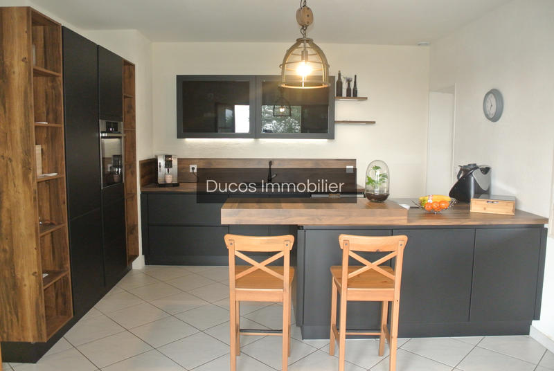 Maison - 150 m² - 4 pièces