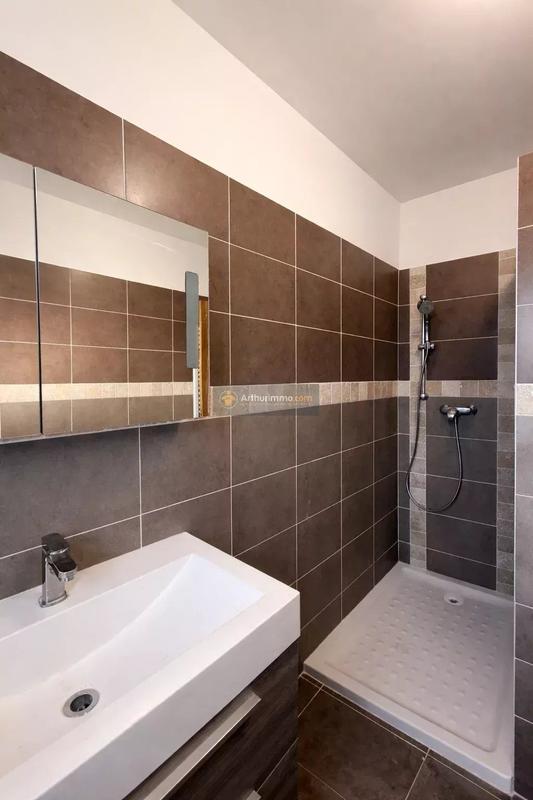 Appartement - 71 m² - 3 pièces