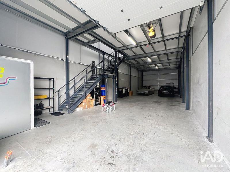 Local commercial - 255 m²