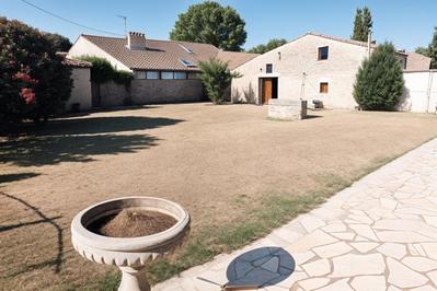 Maison - 196 m² - 7 pièces