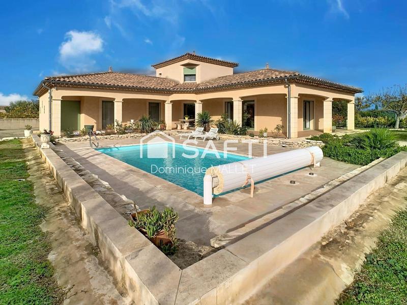 Villa - 155 m² - 5 pièces