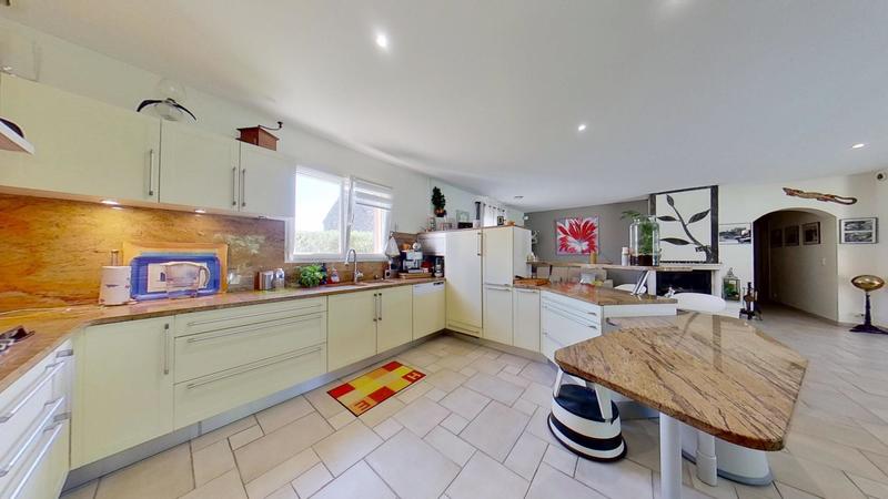 Maison - 174 m² - 5 pièces