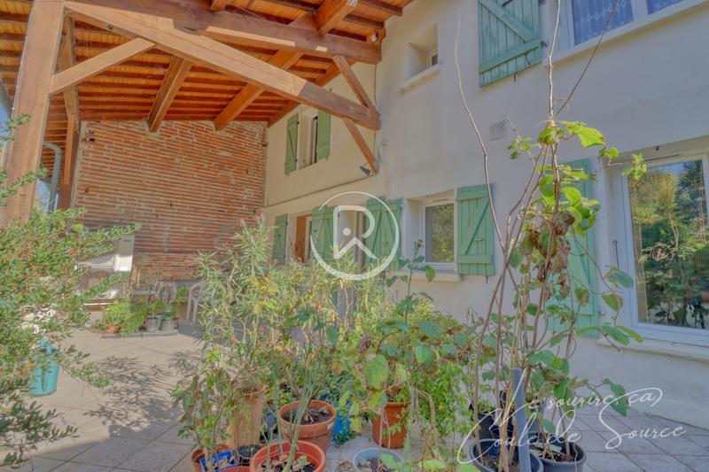 Maison de ville - 200 m² - 6 pièces