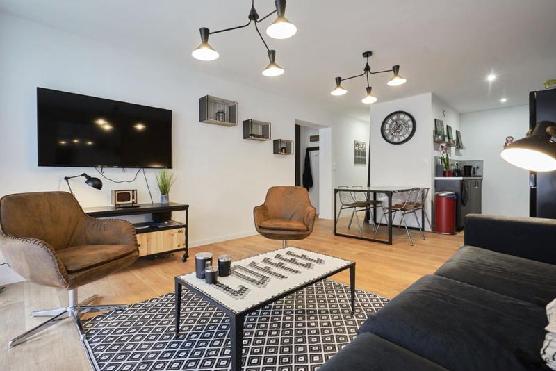 Appartement - 84 m² - 5 pièces