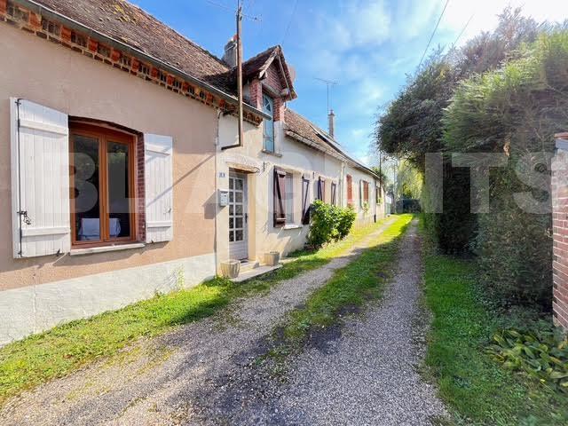 Maison ancienne - 62 m² - 2 pièces