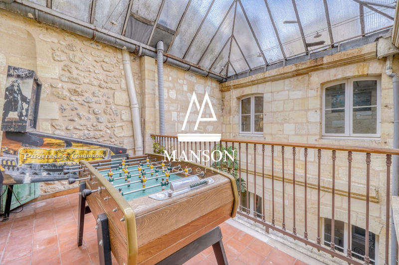 Duplex - 393 m² - 10 pièces