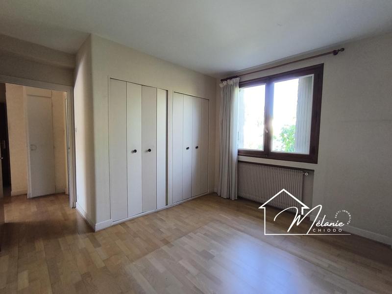 Maison - 187 m² - 7 pièces