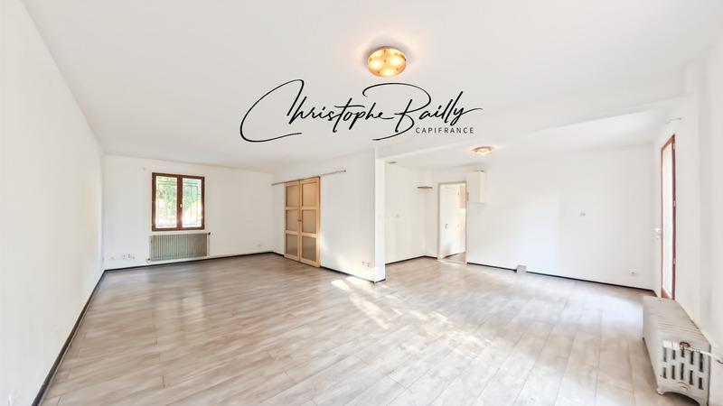 Pavillon - 111 m² - 5 pièces