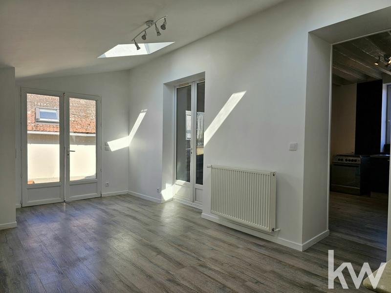 Maison - 278 m² - 11 pièces