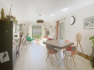 Maison - 118 m² - 4 pièces