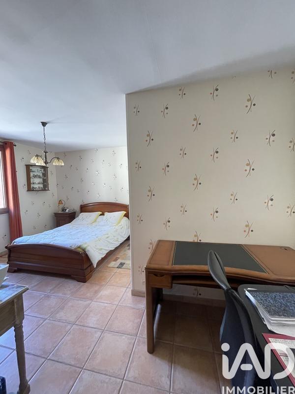 Maison - 121 m² - 5 pièces