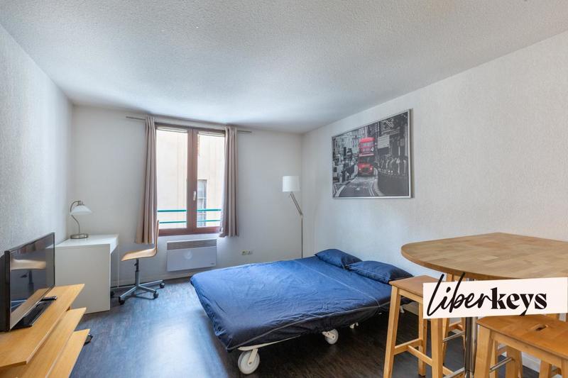 Studio - 24 m² - 1 pièce