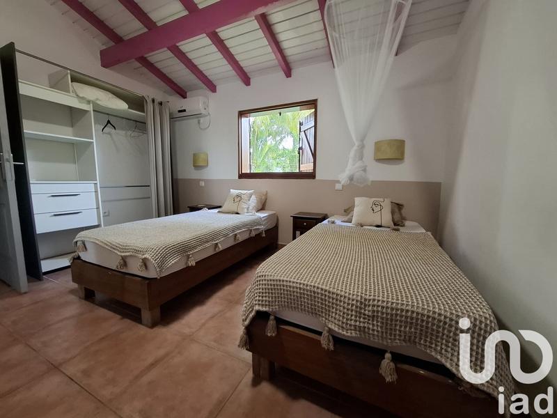 Maison - 107 m² - 6 pièces