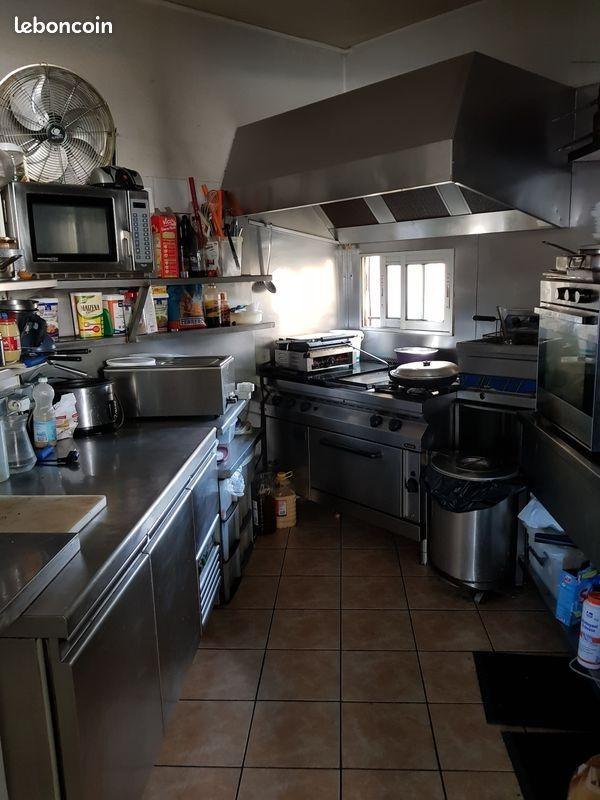 Local commercial - 117 m² - 3 pièces