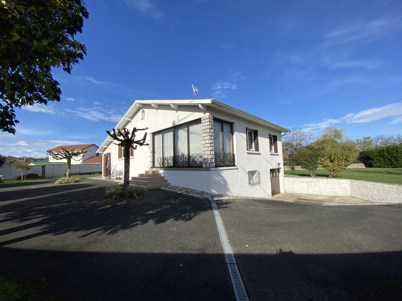 Maison - 120 m² - 5 pièces